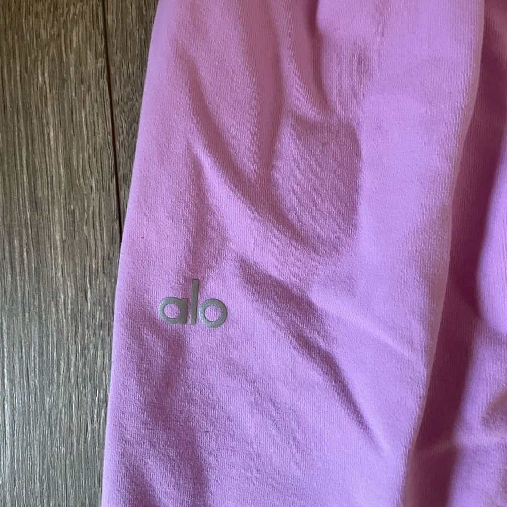 Pink Alo leggings